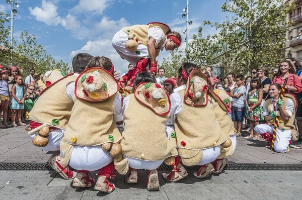 Actuación de Cercavila en Vilafranca del Penedes Festa Major — Foto de Stock