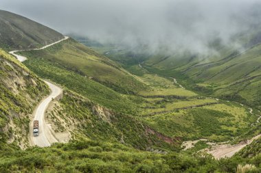 Piskopos yamaçta yol 40 salta, Arjantin.