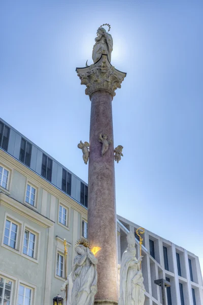 Coluna Santa Ana em Innsbruck, Áustria . — Fotografia de Stock