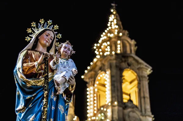 Santa Marija assunta Prozession in Gudja, Malta. — Stockfoto