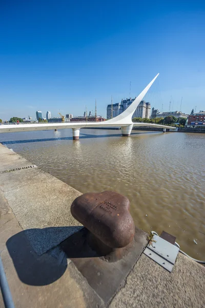 Пуэрто-Мадеро в Буэнос-Айресе. — стоковое фото