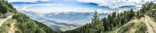 Patscherkofel vrchol nedaleko Innsbrucku, Tyrolsko, Rakousko. — Stock fotografie