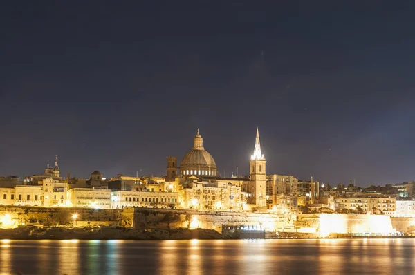 Valletta kust skyline weergave, malta — Stockfoto