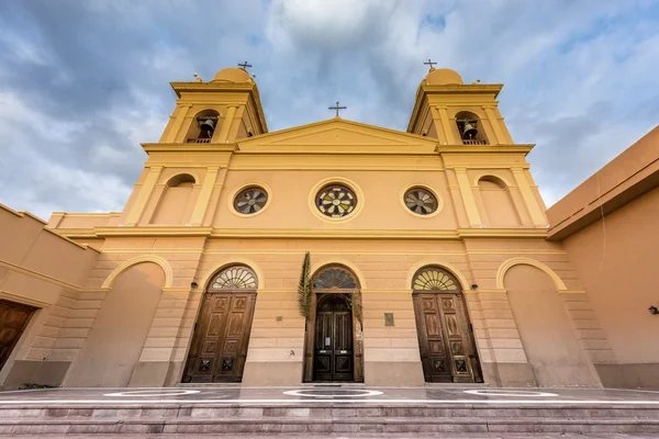 Kyrkan i cafayate i salta argentina. — Stockfoto