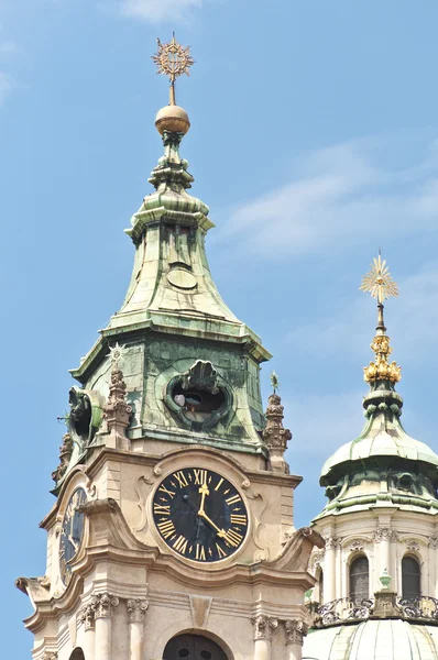 Sint Nicolaas kerk in Praag — Stockfoto