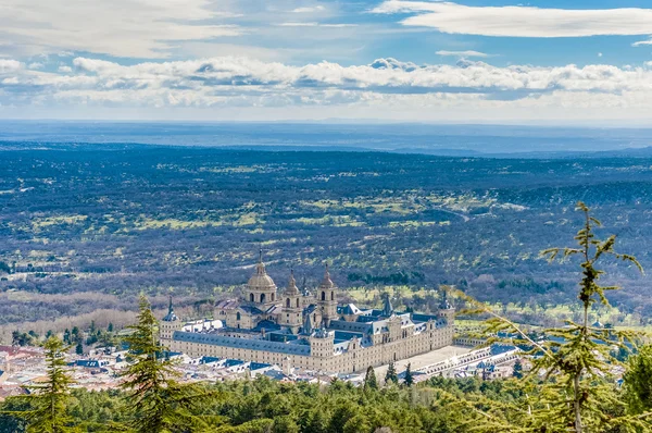 Klooster van El Escorial in de buurt van Madrid, Spanje. — Stockfoto