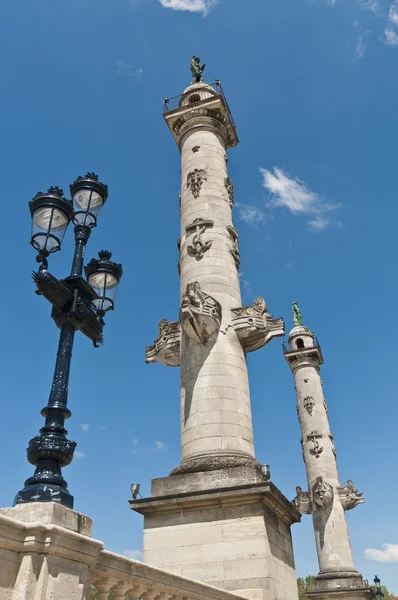 Rostrales-Kolonnen in Bordeaux, Frankreich — Stockfoto