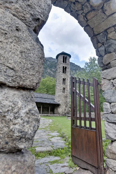 Церковь Санта-Колома в Андорре — стоковое фото