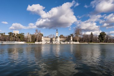 Büyük Göl'Retiro Park Madrid, İspanya.
