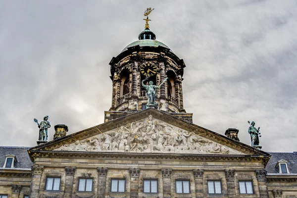 Královský palác v Amsterdamu, Nizozemsko — Stock fotografie