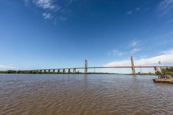 Zarate brazo largo bridge, entre rios, argentinien lizenzfreie Stockbilder