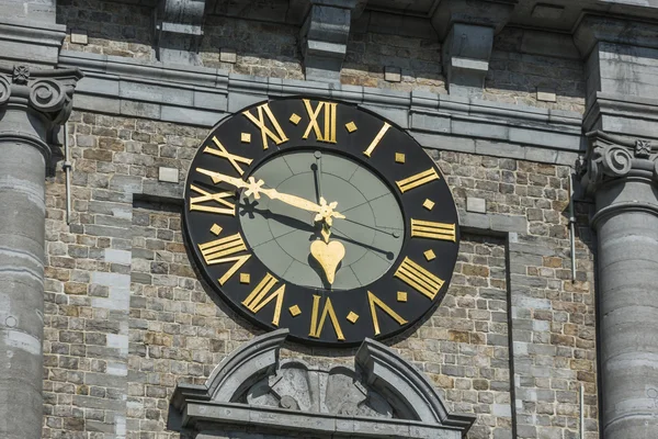 Klockstapeln i Mons, Belgien — Stockfoto