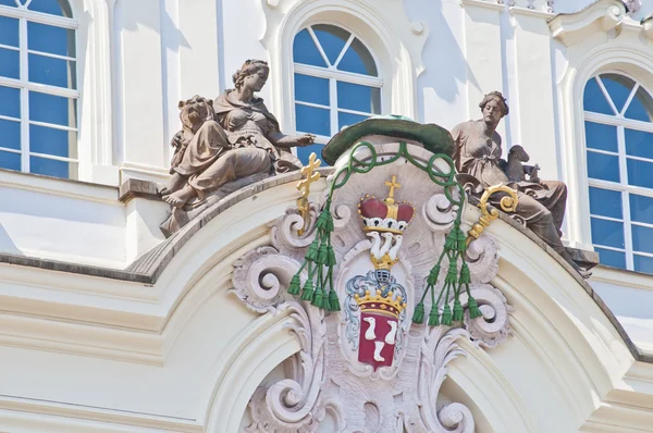 Palazzo dell'Arcivescovo vicino al Castello di Praga — Foto Stock