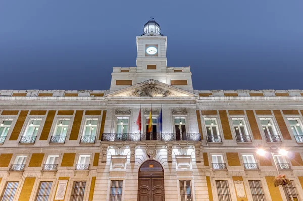 在马德里，西班牙建筑真正 Casa de Correos. — 图库照片