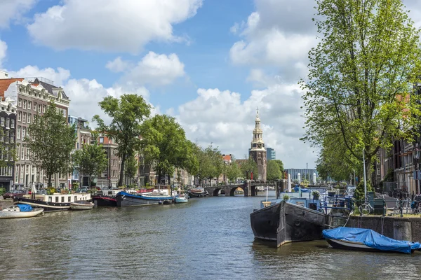 Montelbaanstoren wieża w Amsterdam, Holandia. — Zdjęcie stockowe