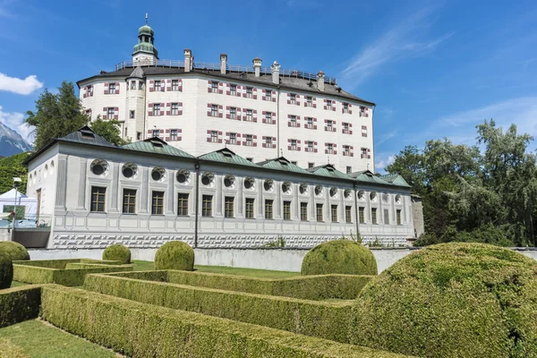 Castelo de Ambras perto de Innsbruck, Áustria . — Fotografia de Stock