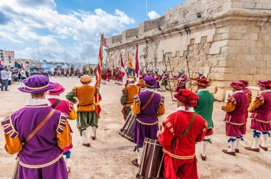 içinde Guardia törende st. jonh's cavalier, birgu, malta.