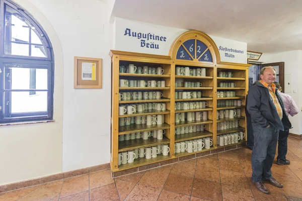 Augustiner brouwerij in Mulln, Salzburg, Oostenrijk. — Stockfoto