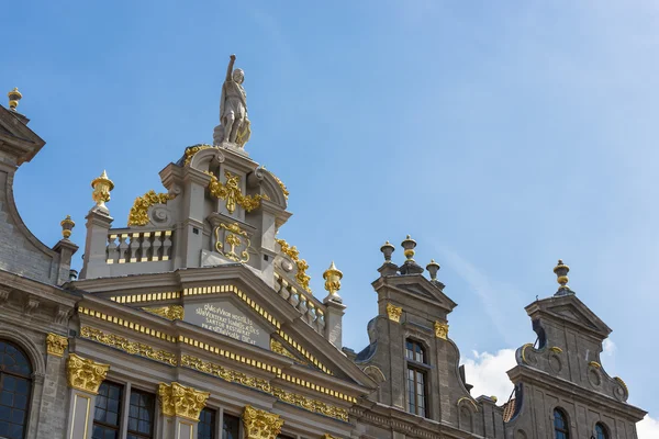 Guildhalls sulla Grand Place di Bruxelles in Belgio . — Foto Stock