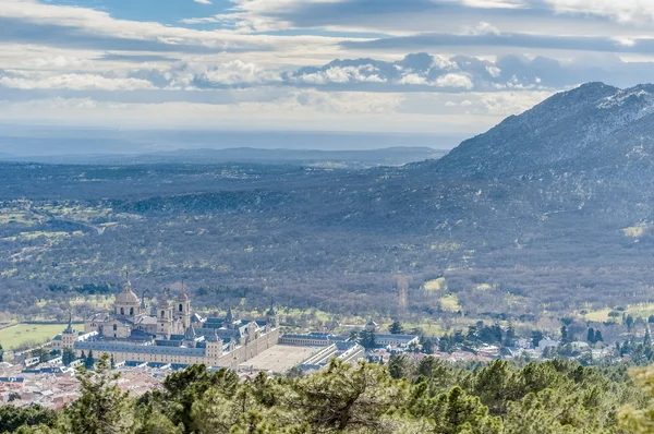 Klášter El Escorial u Madridu, Španělsko. — Stock fotografie