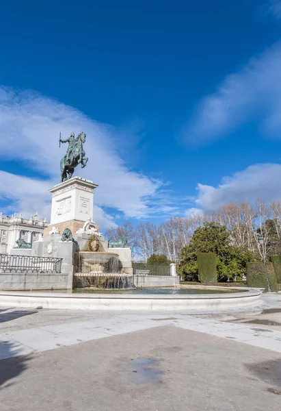 Monumento a Filipe IV em Madrid, Espanha . — Fotografia de Stock