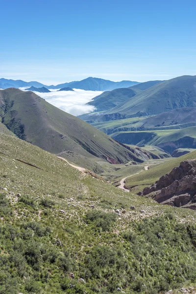 Väg 13 till iruya i provinsen salta, argentina — Stockfoto