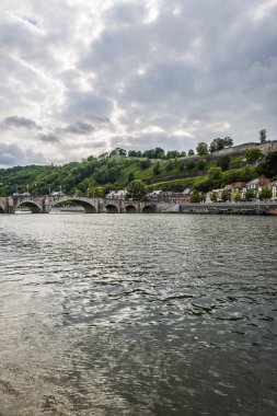düşmesi köprü Namur, Belçika