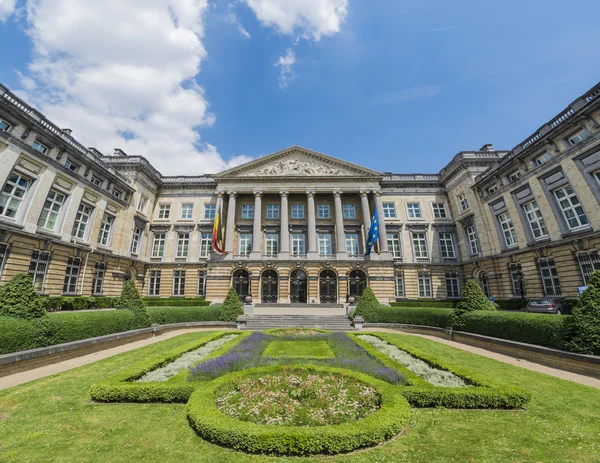 Brüsszelben a belga szövetségi parlament. — Stock Fotó