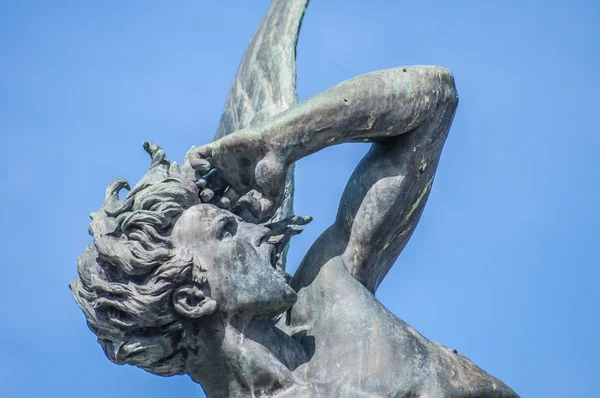 A Fonte do Anjo Caído em Madrid, Espanha . — Fotografia de Stock