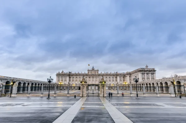 Kungliga slottet i Madrid, Spanien. — Stockfoto