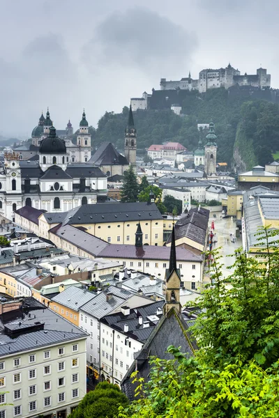 Salzburgo desde Monchsberg, Austria — Foto de Stock