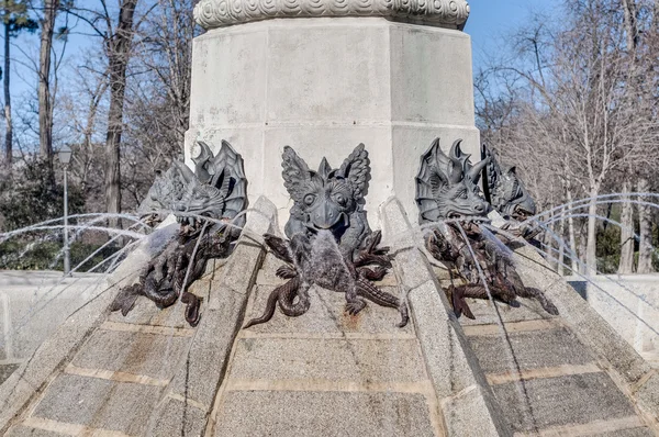 La Fontaine de l'Ange déchu à Madrid, Espagne . — Photo