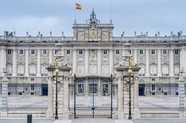 Koninklijk Paleis van Madrid, Spanje. — Stockfoto