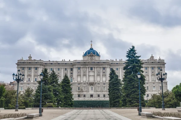 Die sabatini-gärten in madrid, spanien. — Stockfoto