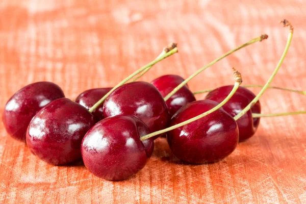 Pilha de cerejas frescas . — Fotografia de Stock