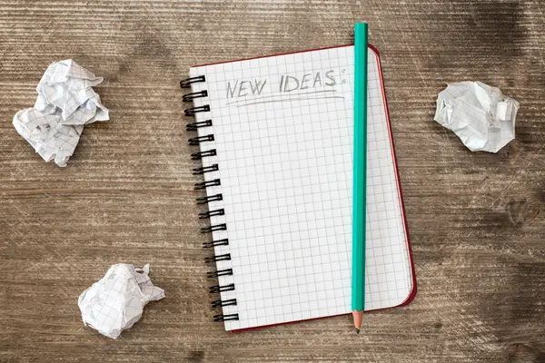 Notebook para novas ideias — Fotografia de Stock