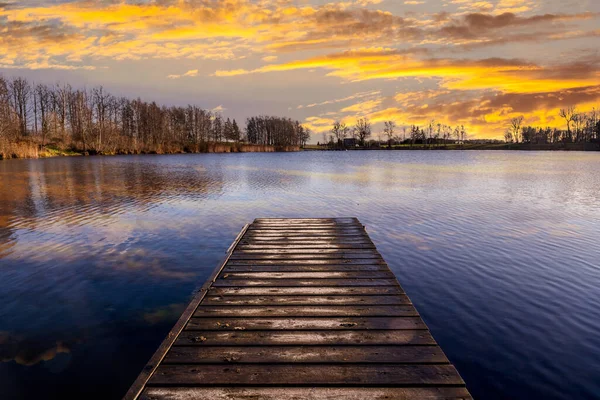 Tramonto Sul Lago Nella Natura Vista Ponte Legno Bella Riflessione — Foto Stock