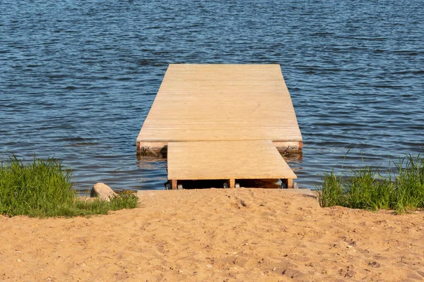 Wooden Pier Bridge Extents Beach Turquoise Wave Sea — Stock Photo, Image