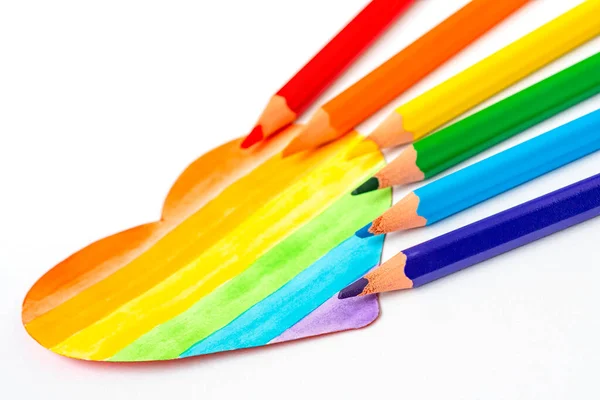 Cœur Est Dessiné Avec Des Crayons Aux Couleurs Drapeau Lgbt — Photo