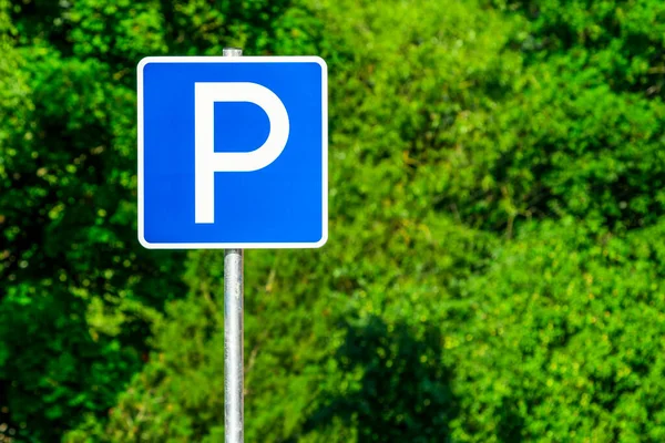 Blue Parking Sign Natural Green Background — 스톡 사진