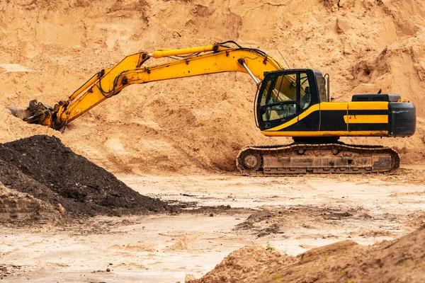 Excavator Earthmoving Open Pit Construction Machinery Earth Moving Heavy Equipment — Stock Photo, Image