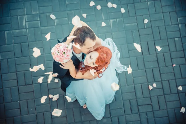 Bride and groom — Stock Photo, Image