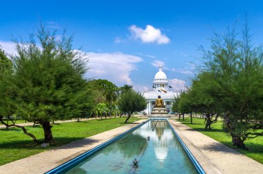 Colombo, Sri Lanka - Şubat 27,2015. Colombo şehir Belediye Binası, Colombo ve Viharamahadevi Park, en eski ve en büyük karargahı içinde kalp, City, Colombo park