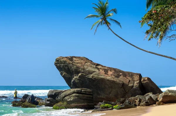 Praia tropical no Sri Lanka — Fotografia de Stock