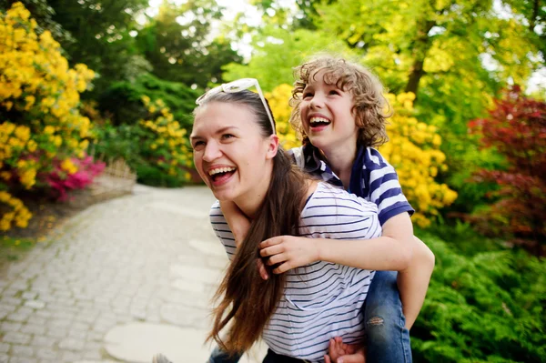 Woman with her son on a walk — Stock Photo, Image