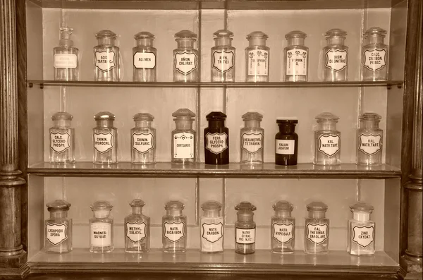 Ancient chemist's shop — Stock Photo, Image