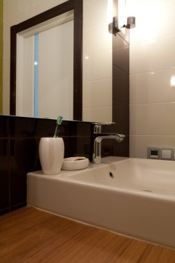 Modern banyo iç mimarisi