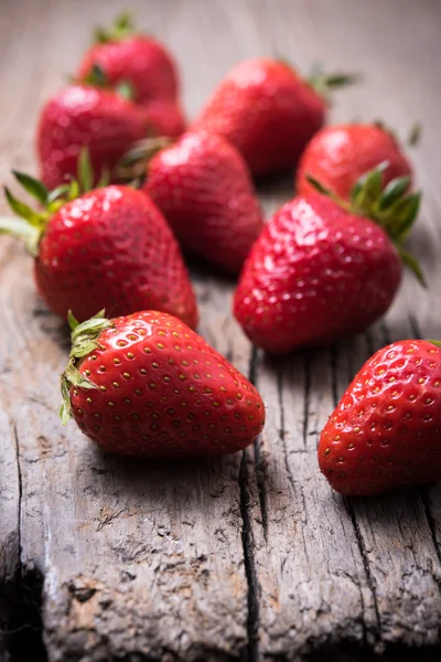 Ripe red organic strawberries — Stock Photo, Image