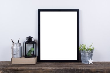 İskandinav tarzı boş fotoğraf çerçevesi kadar sahte. Çok az ev dekorasyonu