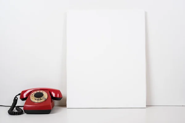 Stylad bordsskiva, Tom ram, målning konst affisch interiör mock- — Stockfoto